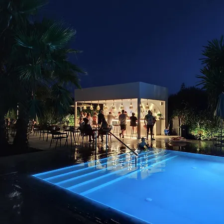 מלון Nobilis Corfu 4*