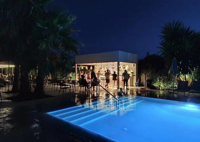 Hotel Nobilis Corfu 4*